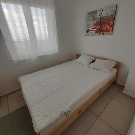 Mulató Utca 1, 8 Személyre Apartman Vonyarcvashegy